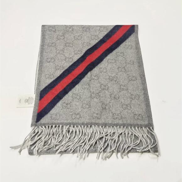 Gucci GG Web Wool Scarf Grey NWOT*f - Picture 2 of 9